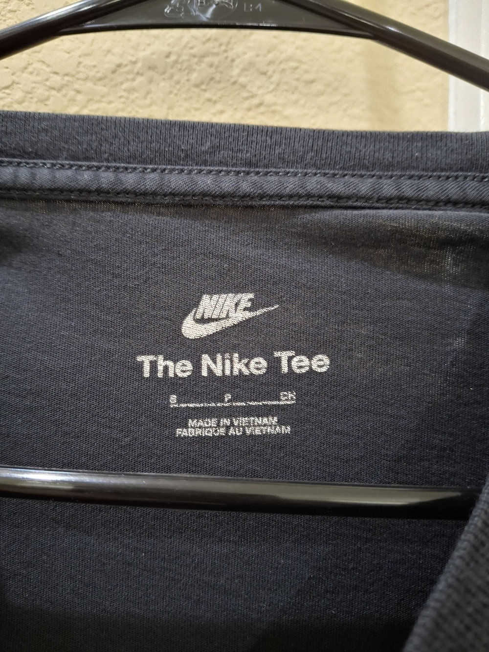 Nike Tee - Picture 4 of 5